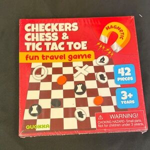 Quokka Magnetic Travel Game Set Checkers Chess & Tic Tac Toe fun travel game 42